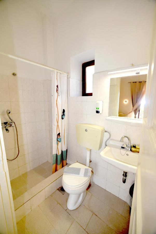 Hermes Hotel Mithimna Extérieur photo